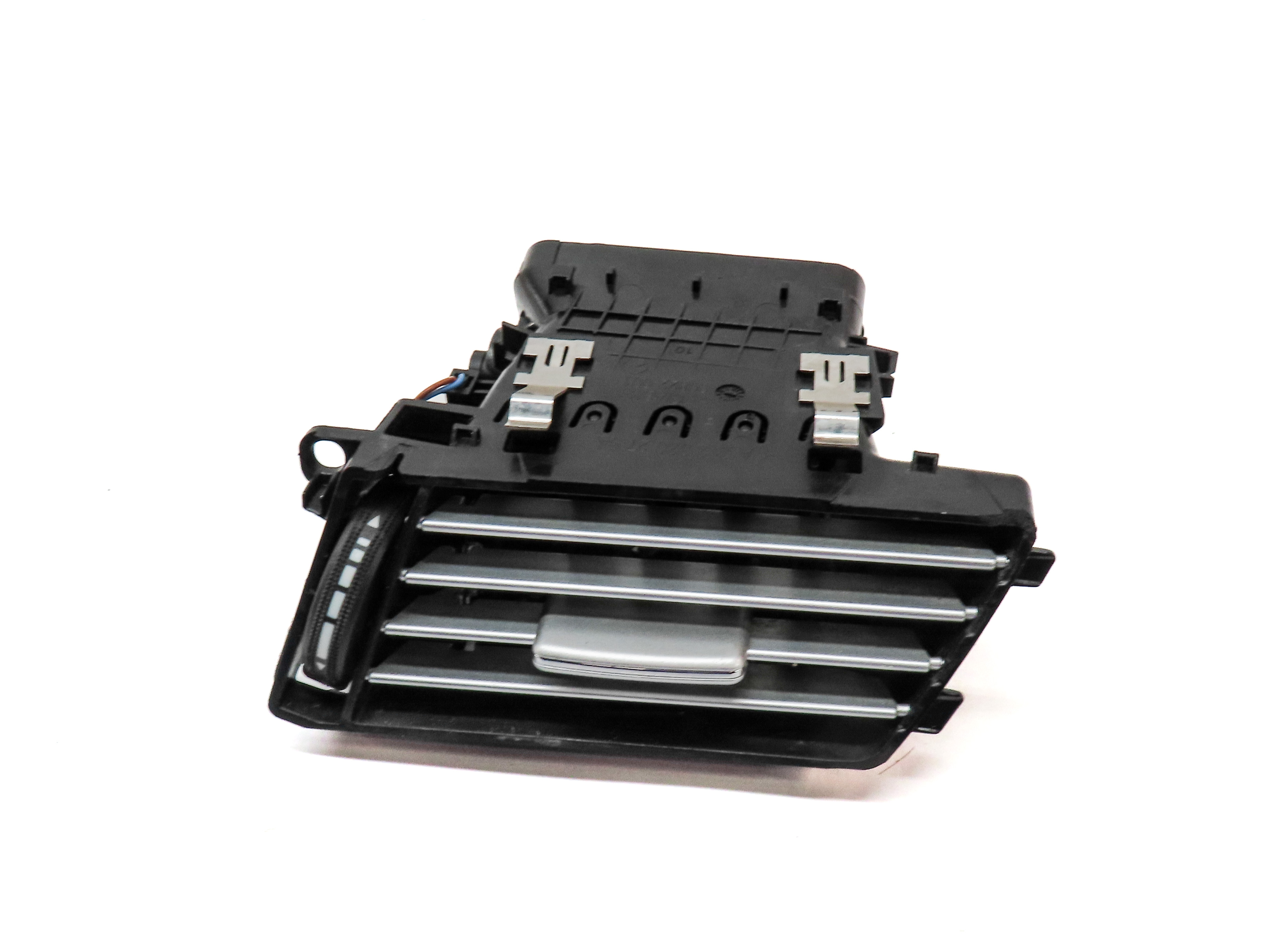 12 MERCEDES E350 (W212) FRONT RIGHT PASSENGER DASH HEAT AIR AC VENT (Black) — exact item pictured